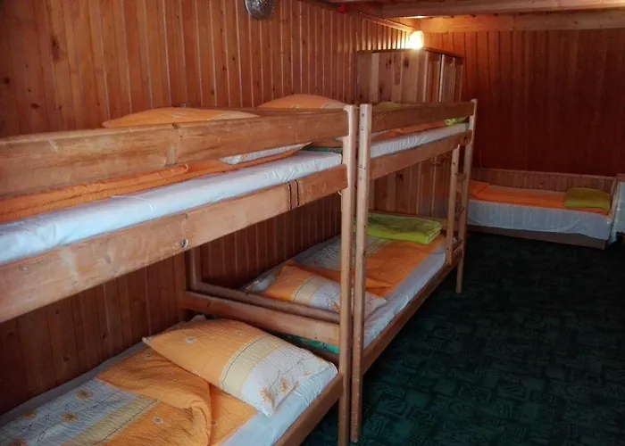 ホームステイ U Bobikow ゾンプ